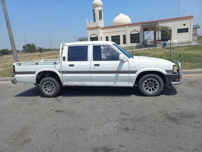 mazda b2200 original condition