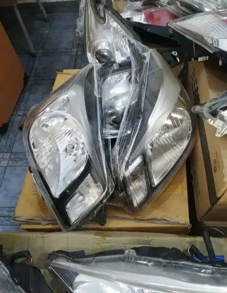 Daihatsu move 2013 & 2014 headlights 0