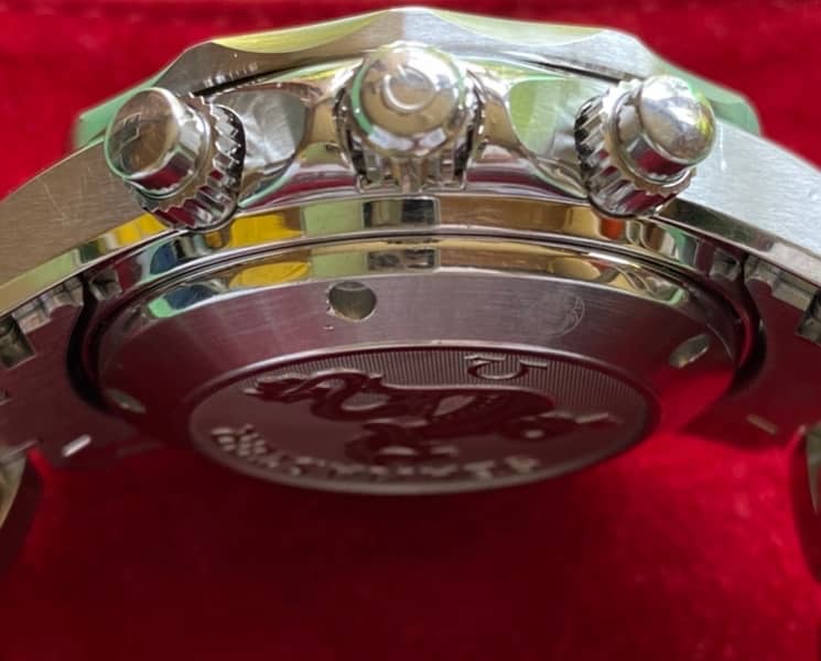 Omega seamaster professional 300m chronograph Rolex Cartier 10