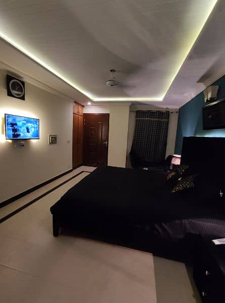 one bed fully furnished apartment for daily basis 14