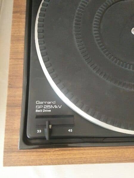 turntable record player 9