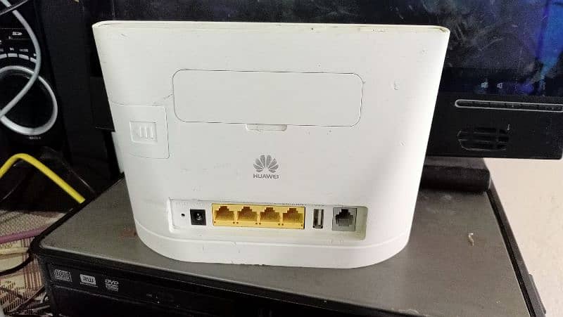 Huawei B315s-22 4G LTE Sim router devices for sale 1