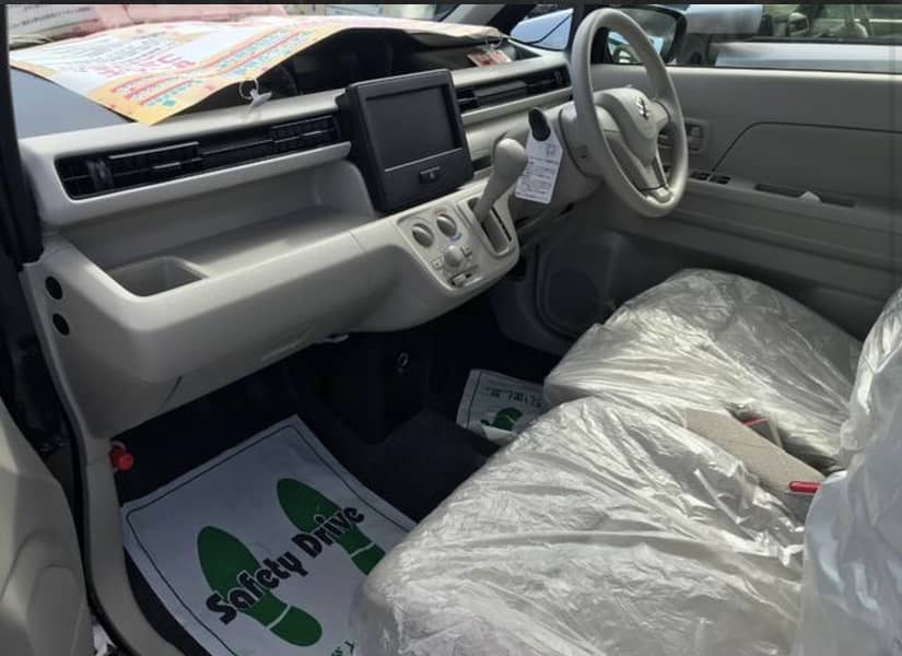 Japanese Suzuki Wagon R FA Package 2019 model 2022 fresh cleared 6