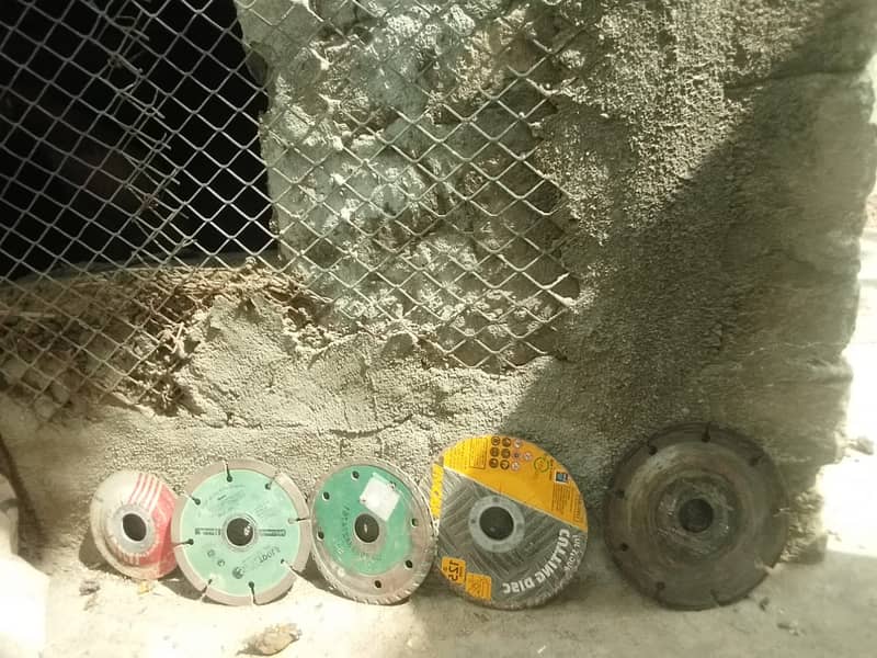 Discs for grinder, working. original pics attached 2