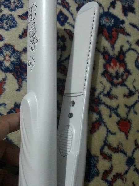 Original Anex Hair straightener. . . 0