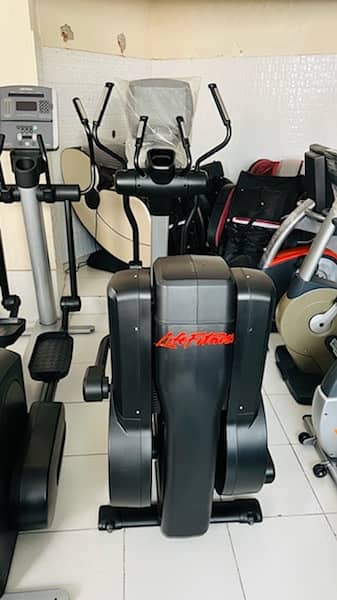 TREADMILL\ELECTRIC RUNNING MACHINE\ELLIPTICAL]BIKE\EXERCISE MACHINE 12