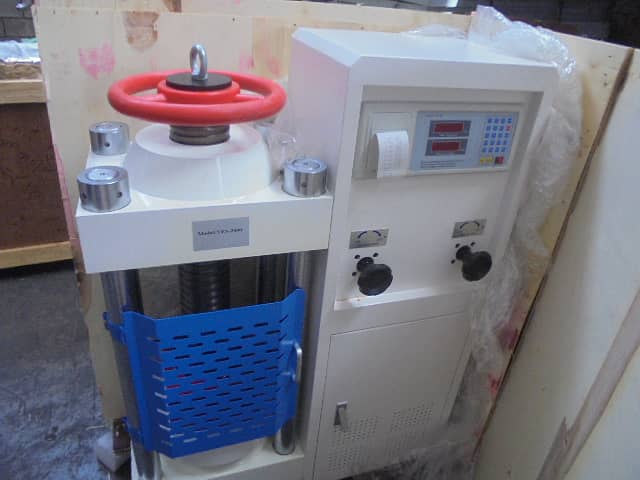 IMPORTED Digital Display Compression Testing Machine YES2000 1