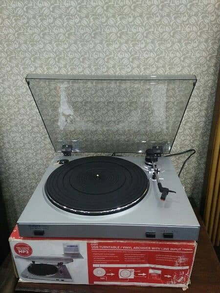 turntable record player 0