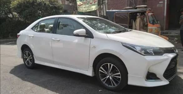 TOYOTA COROLLA ALTIS/Bank Leased/Instamment 4