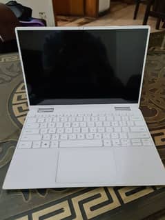DELL XPS 13