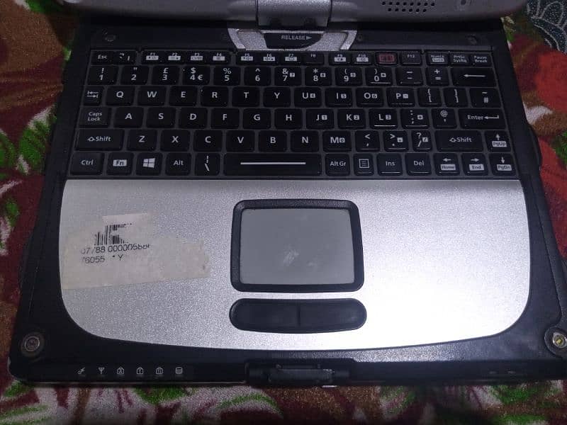 Rugged Laptop Panasonic ToughBook Cf19 - Core i5 3rd Gen - 4GB - 150GB 3