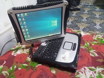 Rugged Laptop Panasonic ToughBook Cf-19 - 4GB / 300gb HD / i5 3RD GEN 15