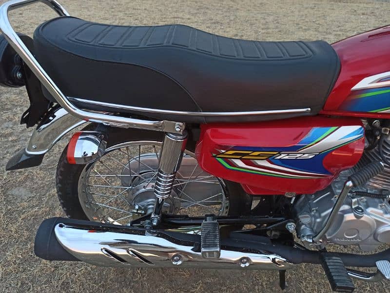 HONDA 125 22 MODEL.  03432675998 3