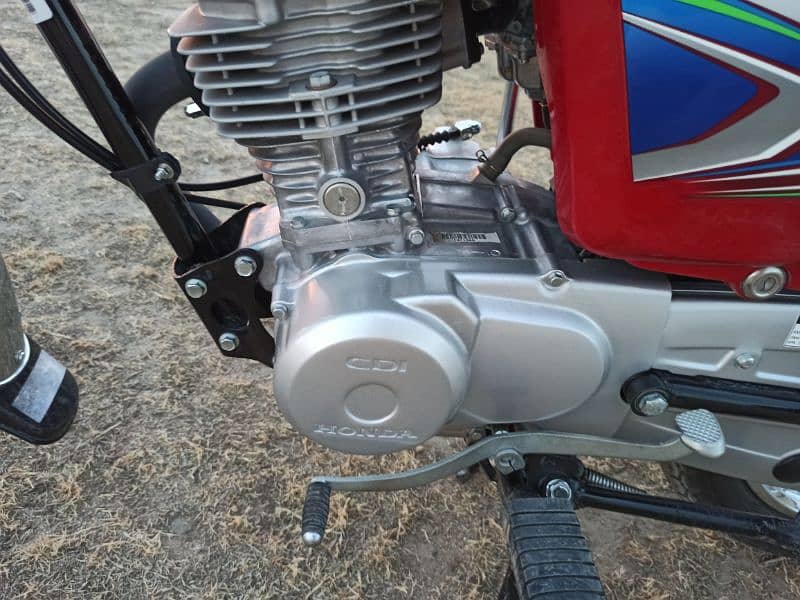 HONDA 125 22 MODEL.  03432675998 8