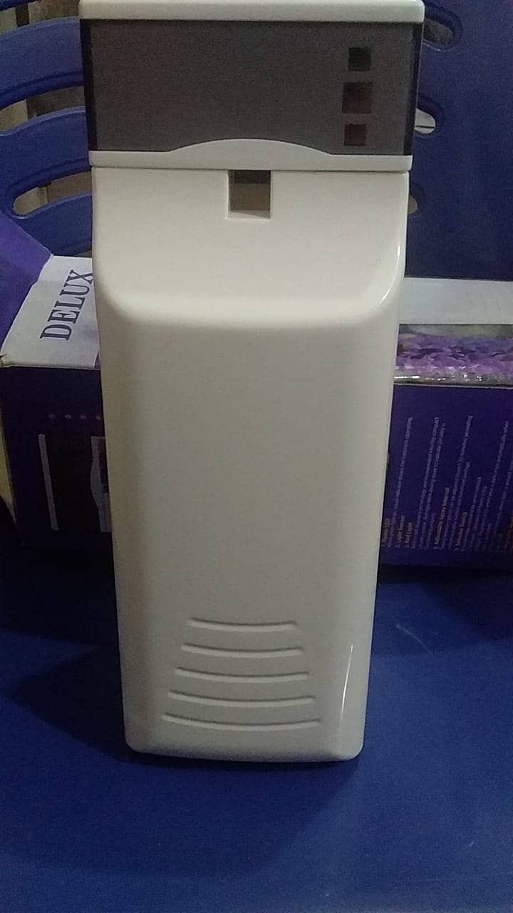 Air Freshener Dispenser 1