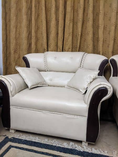 7 Seater White Leatherette Sofa Set for sale. 3