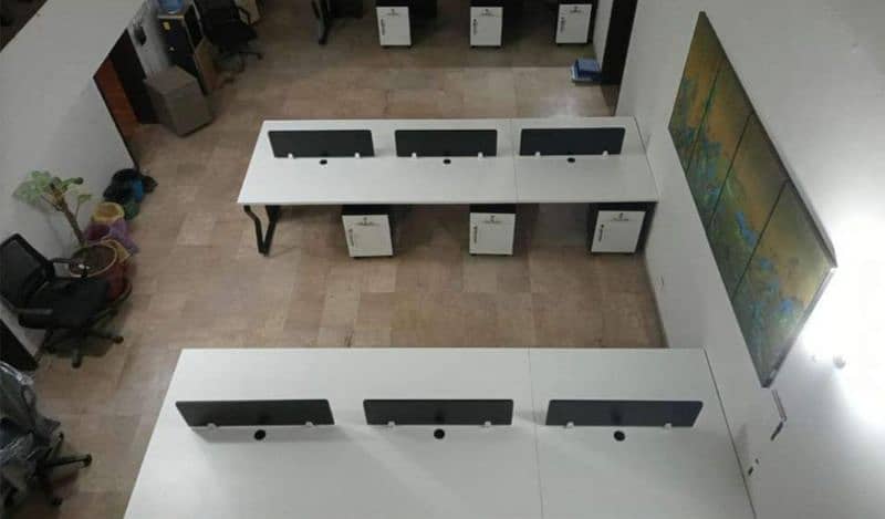 Brand New Workstation Office Furniture Avl In Discounted Rates 2