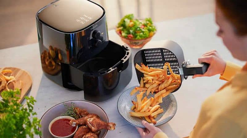 Original Philips 1400-W Essential Air-Fryer HD9200 3