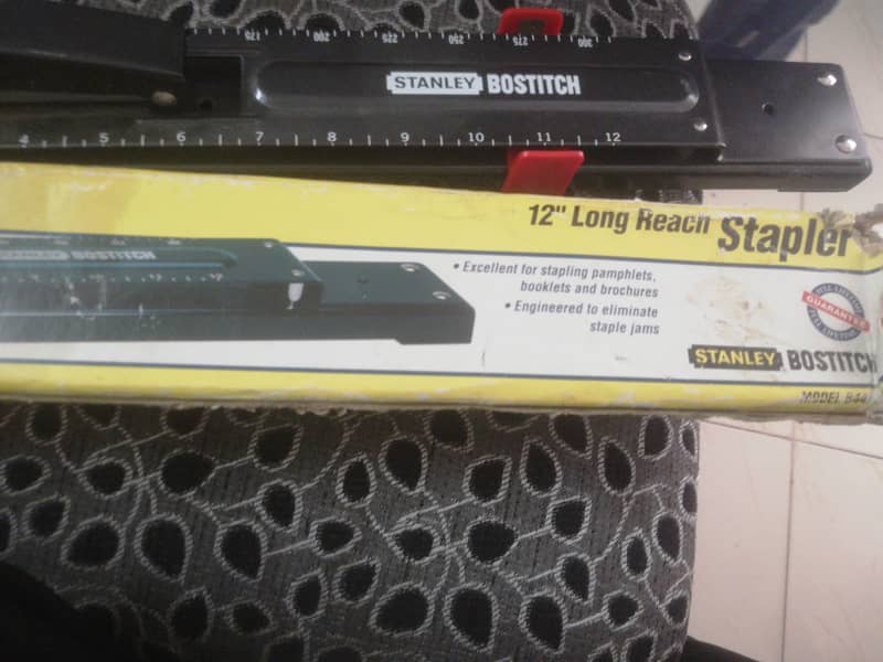 STAPLER LONG REACH  12" STANLEY BOSTITCH 3