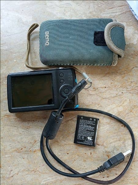 Good condition camera with HD resolution. 3