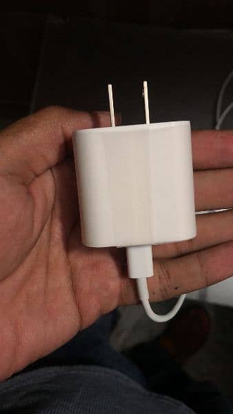 iphone 20w charger and cable 0