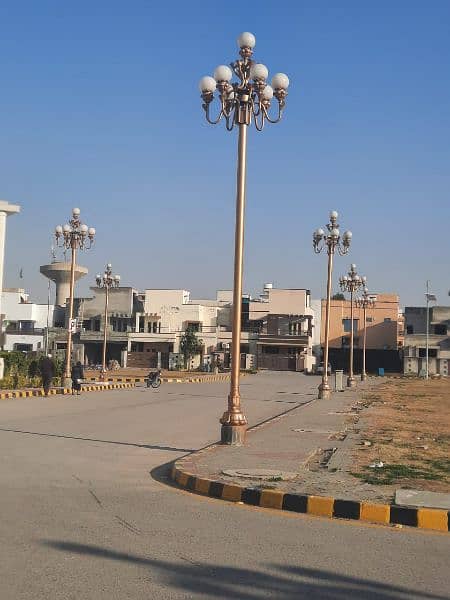 Street Light Poles Fancy | Tubular | Octagonal & Stadium Poles 5