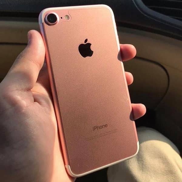 i phone 7  128gb all pak cash on delevry 1