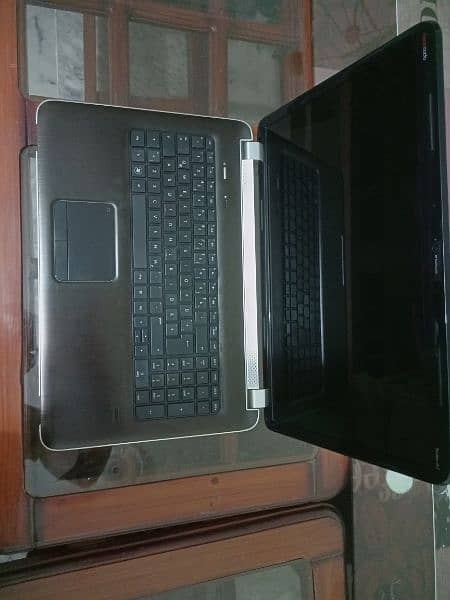 HP Laptop Urgent Sale 1
