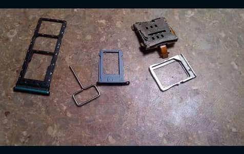 infenix iPhone sim slots