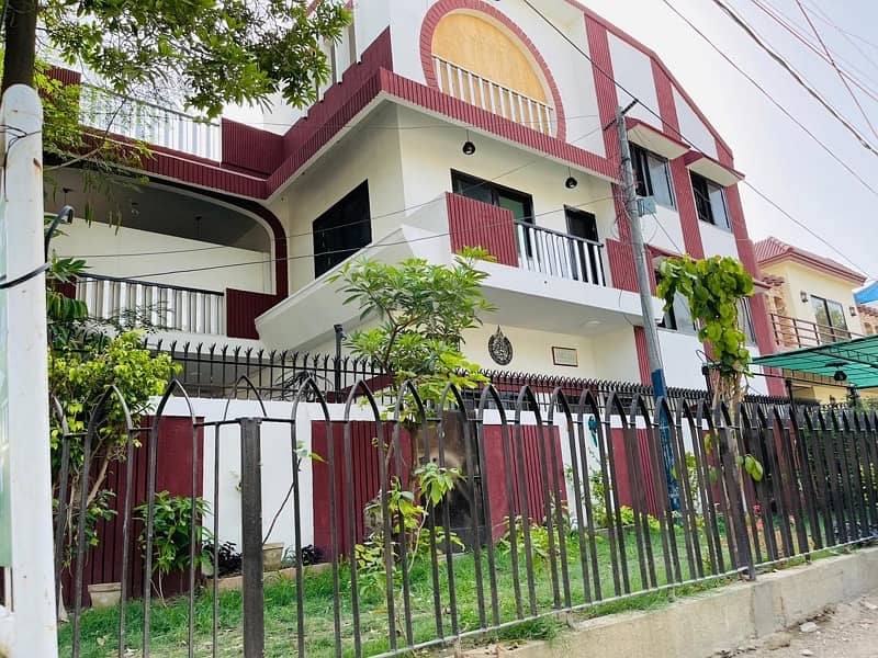 THE UNITED GIRLS HOSTELS-GULSHAN branch 1