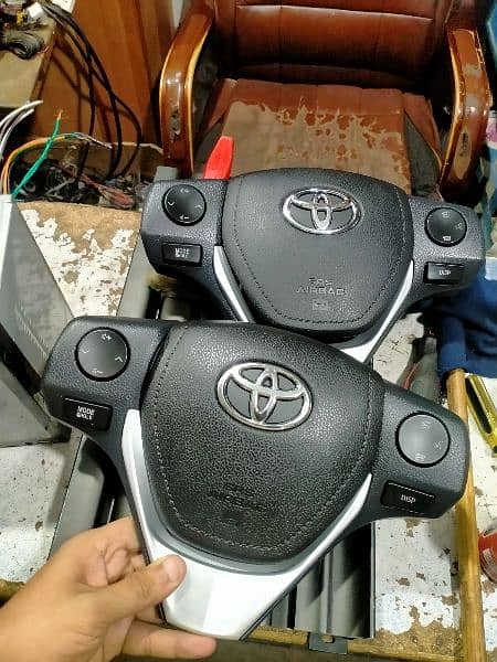 Corolla steering wheel button 5