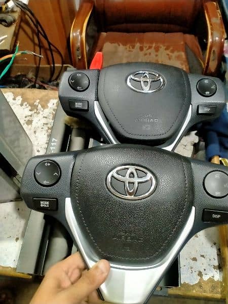 Corolla steering wheel button 7