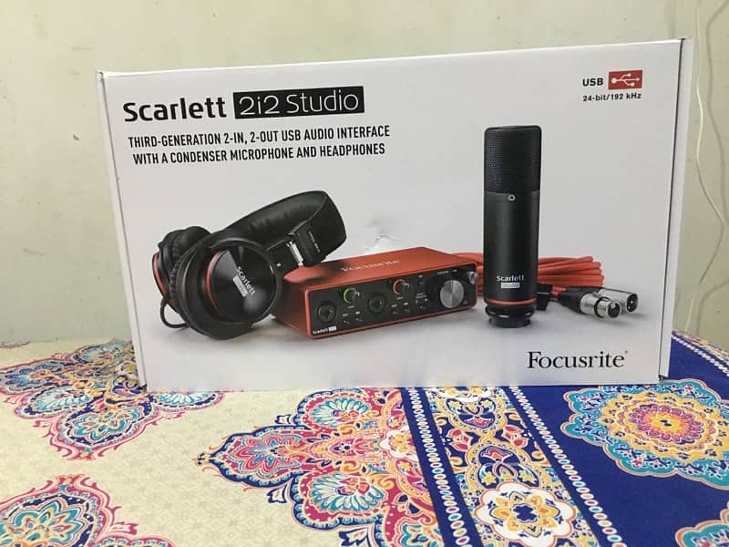 Focusrite Scarlett 2i2 2 in 2 out audio interface 3rd generation 0