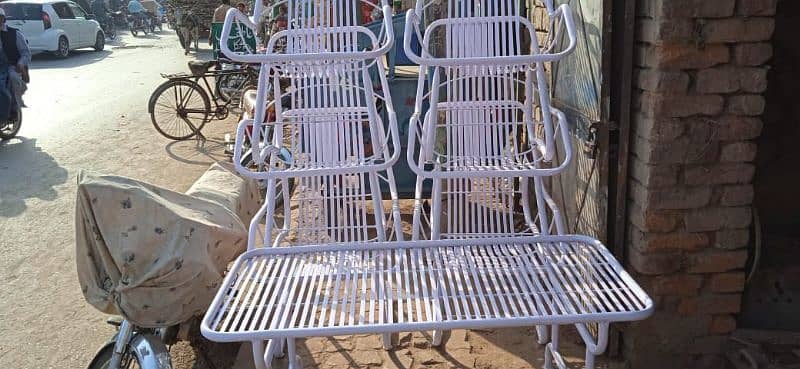 Manufacturer of Garden and lawn Chair's/ chairs/ Iron Steel Chair 6