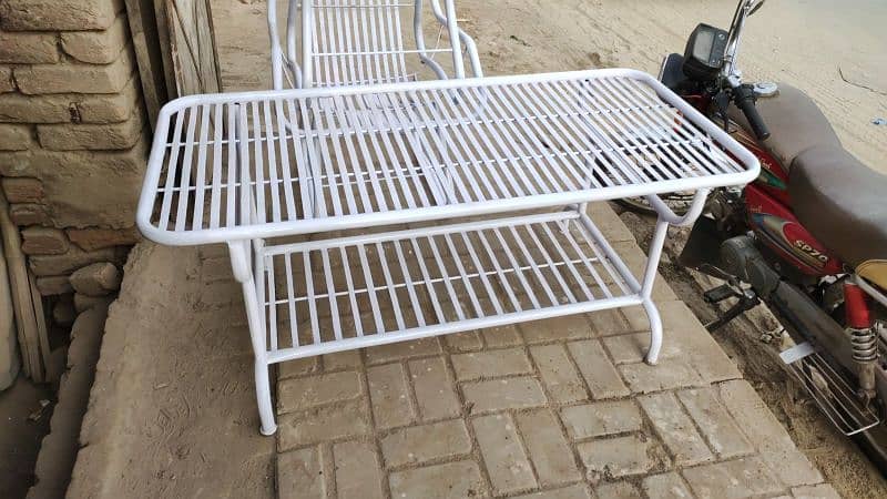 Manufacturer of Garden and lawn Chair's/ chairs/ Iron Steel Chair 8