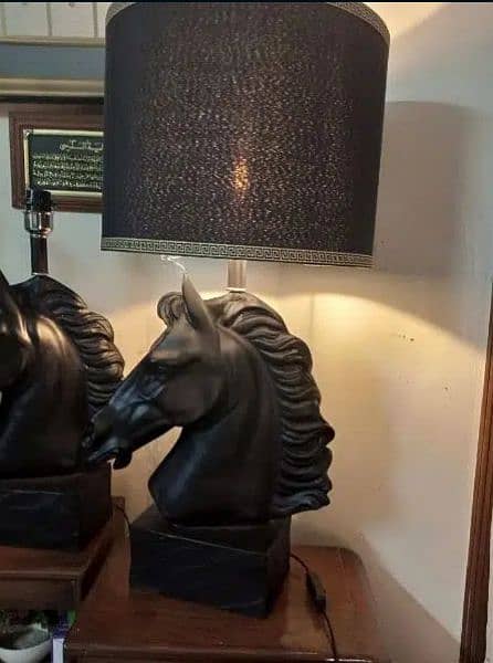 lamp black horse sculpture 2