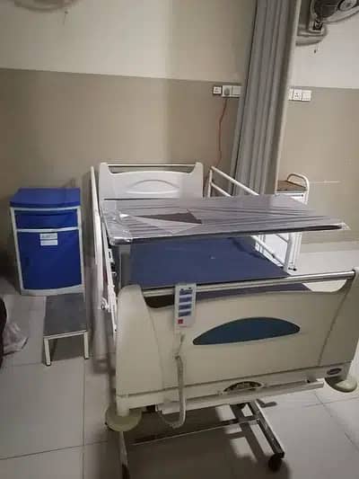 Hospital patient electric icu bed(U. S. A & U. K Imported) 8