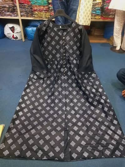 *Black n white long maxi