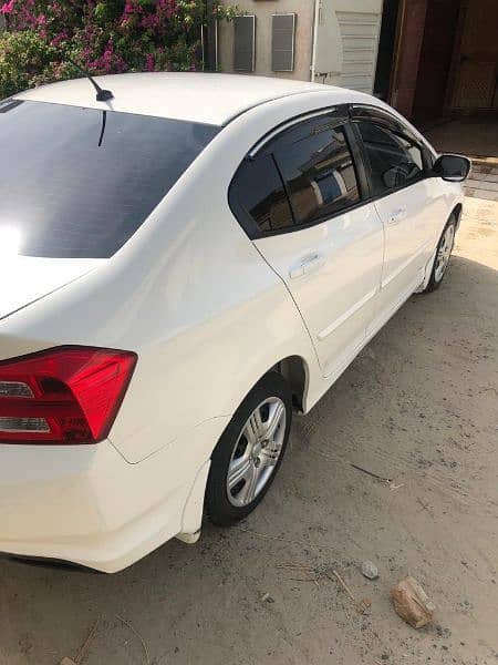 Honda City Auto Genuine condition 03006981726 chishtian 4