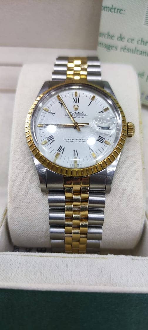 BUYING VINTAGE NEW USED RARE WATCHES Rolex Cartier Omega PP All SWISS 9