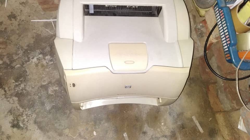 Hp 1200 Printer 0