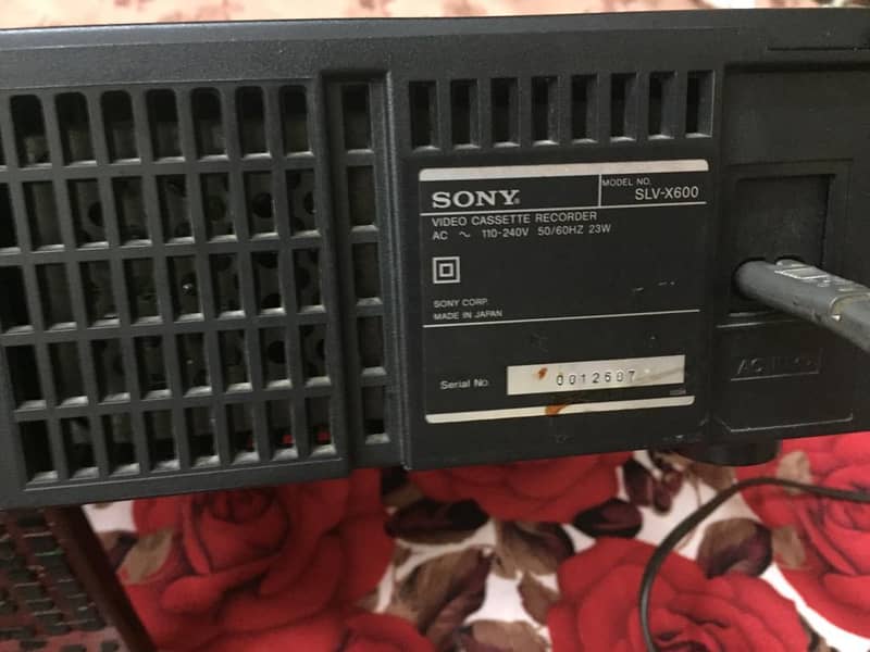 SONY VCR  X600 made in japan 5