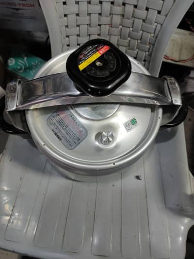 japanese pressure cooker
