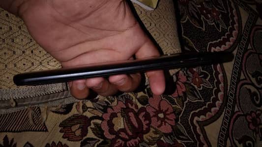 Redmi 9c . full box. condition 10/9 . memory 3/64.  original charger