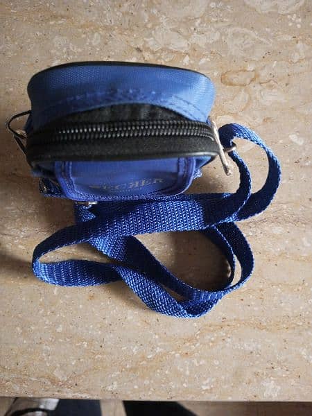 digital camera pouch 2