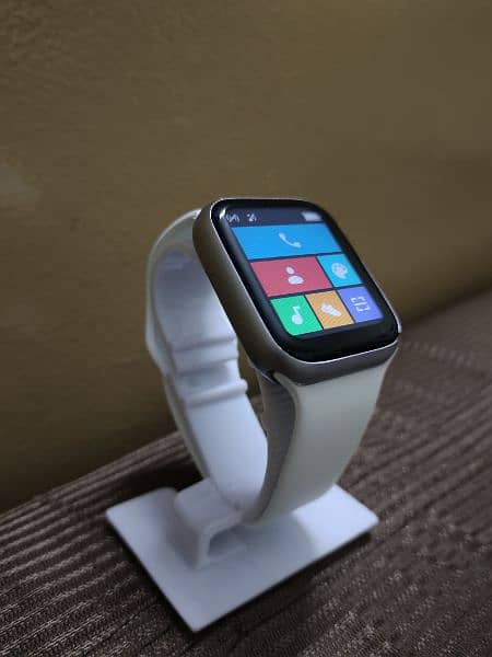 Smart Watch with metal Chain 9