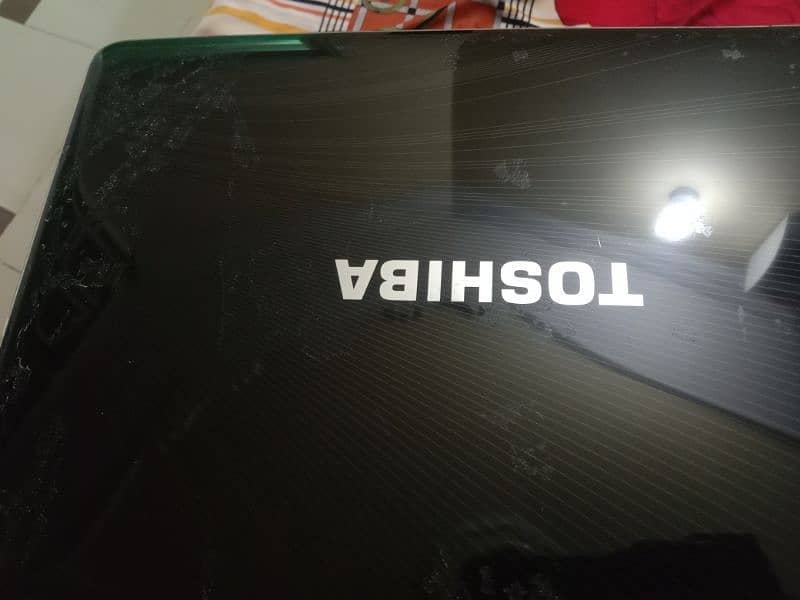 Laptop Toshiba Satellite A505 4
