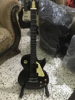 ELECTRIC GUITAR GIBSON (Lespaul Model)