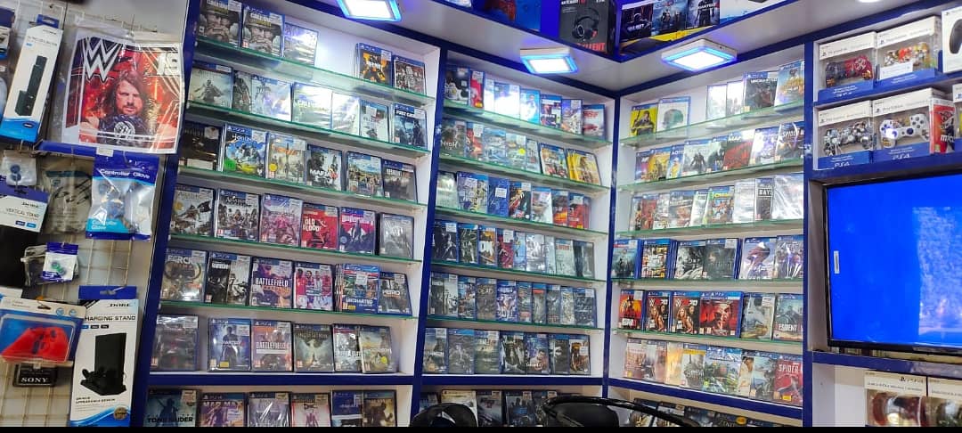PS5 PS4 Games Shop Karachi slim pro Fat 500gb 1tb console controller 1