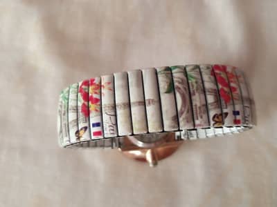 ladies girl watch 2